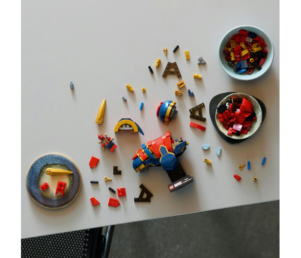 LEGO Super Heroes 76326 Popiersie Iron Spider-Mana - 1331731 - zdjęcie 8